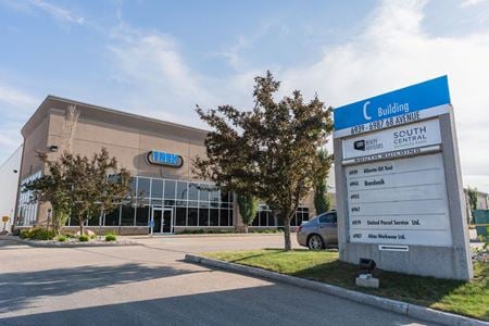 6819     Space Photo Gallery 1