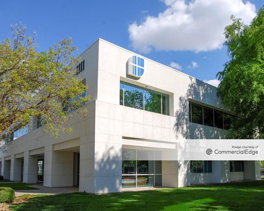 Saint Agnes Administrative Center at The Plaza 1111 East Spruce