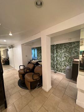 219 W 16th St