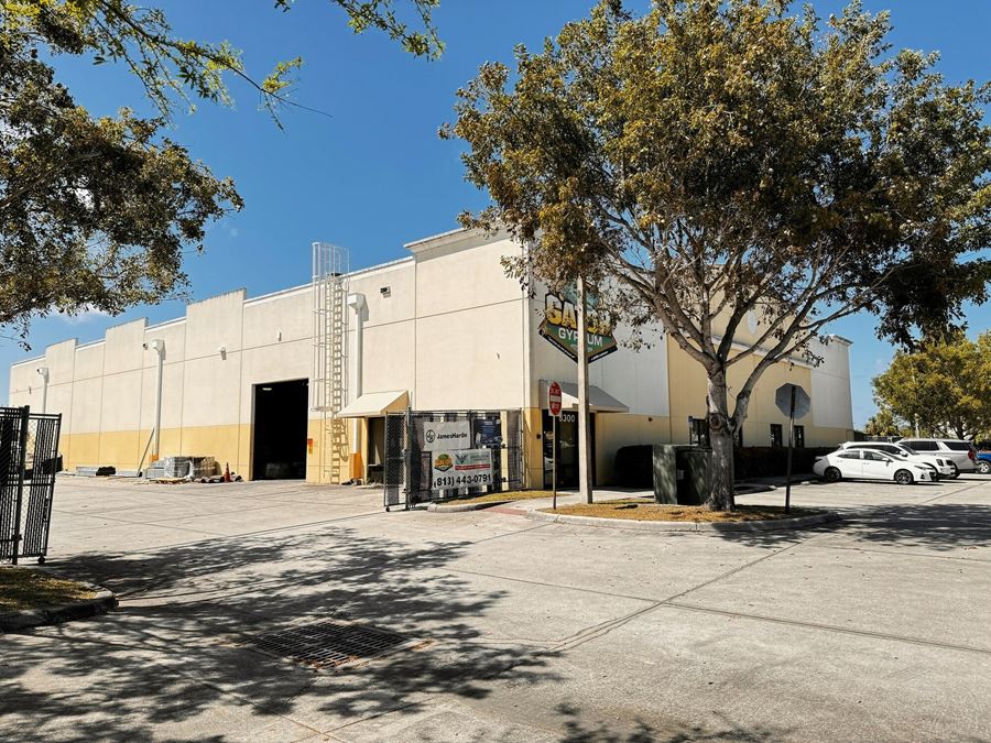 Single Tenant Warehouse on 4.82 AC