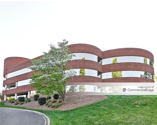 Forsyth Corporate Center