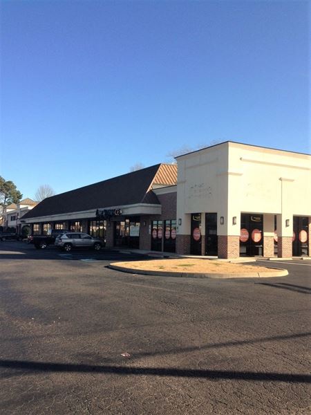 Retail space for Rent at 5600 Virginia Beach Boulevard in Virginia Beach