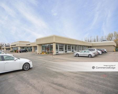 Retail space for Rent at 16100 Wayzata Blvd in Wayzata