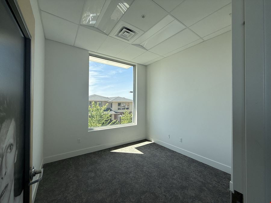 9425 Sandifur Pkwy Suite 201