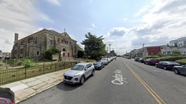 6213-35 CEDAR AVENUE