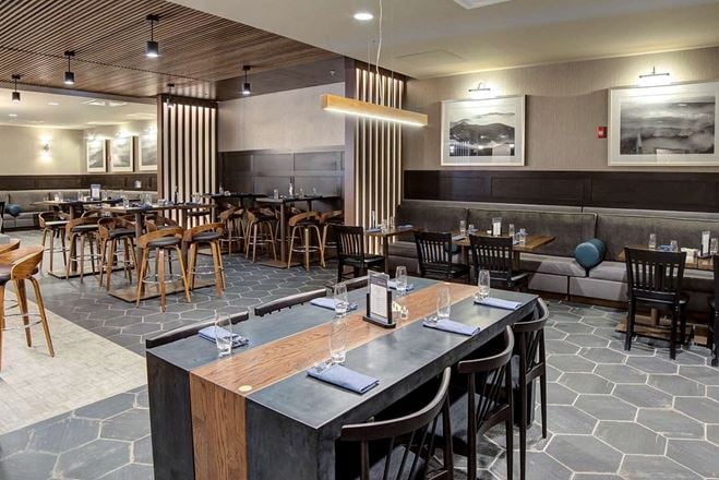 DoubleTree by Hilton Harrisonburg