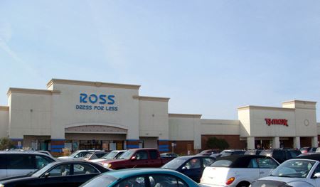 Photo of commercial space at 1412 Greenbrier Parkway in Chesapeake