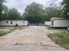 212 Pecan St