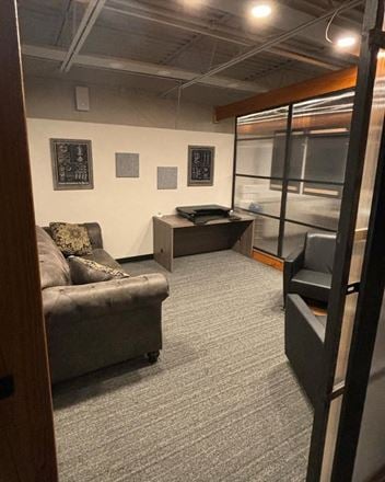 LionShare Cowork - Harbour Village