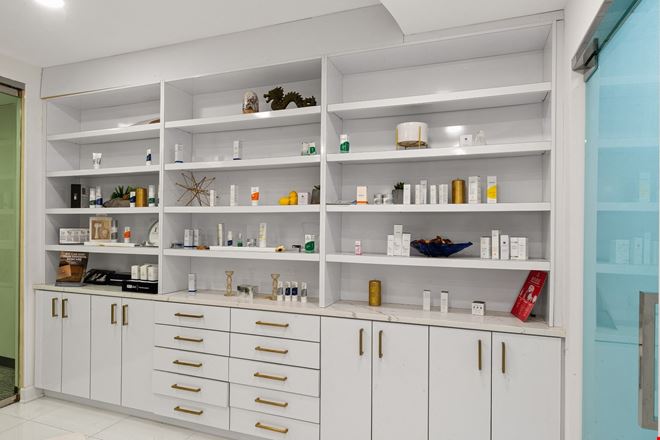 Medical & Aesthetic Center at Mclean VA for Sale