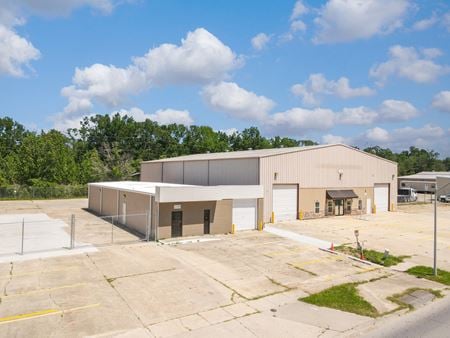 Industrial space for Rent at 12329, 12339 S Choctaw Dr in Baton Rouge