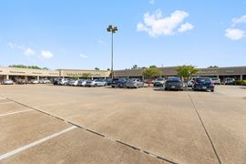 Williams Trace Shops