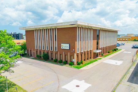 Office space for Rent at 20820 Greenfield Rd in Oak Park