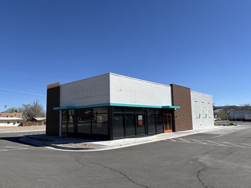 2nd generation fast food restaurant 3,097+-sf