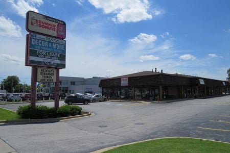 Retail space for Rent at 9228 Indianapolis Blvd in Highland