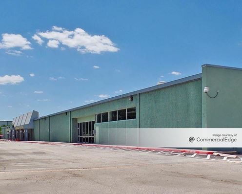 Austin Highway Business Center