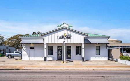 Retail space for Sale at 350 Eglin Pkwy NE in Fort Walton Beach