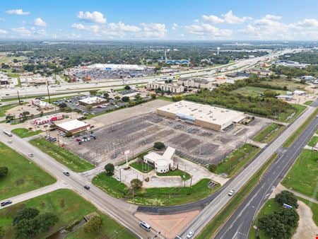 Photo of commercial space at 1205 N Loop 340 in Waco