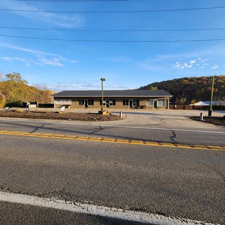 Retail space for Sale at 4411-4415 Gibsonia Rd in Gibsonia