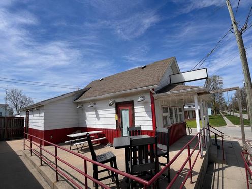 125 N Adrian St
