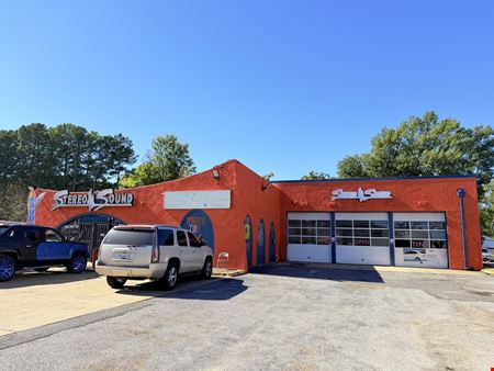 Retail space for Sale at 4561 Elvis Presley Boulevard in Memphis
