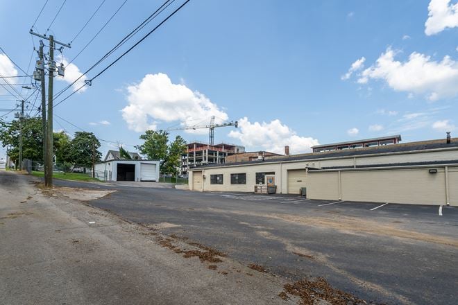129 Jennings Avenue
