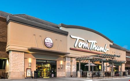 Retail space for Rent at 11888 Marsh Lane in Dallas
