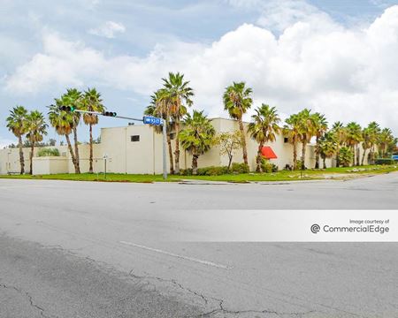 Industrial space for Rent at 9302 NW 13th Street in Miami