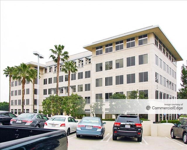 1 & 2 Venture Plaza