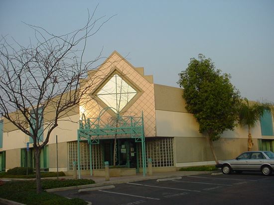 2010 Iowa Ave