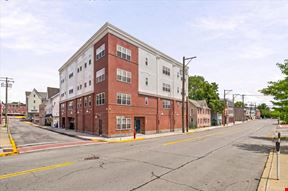 122 Greenwich Ave