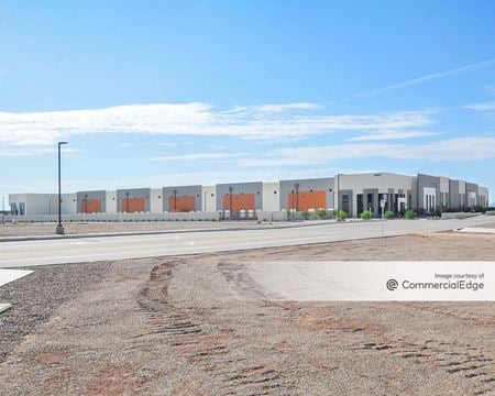 Retail space for Rent at Loop 303 & Glendale in Glendale
