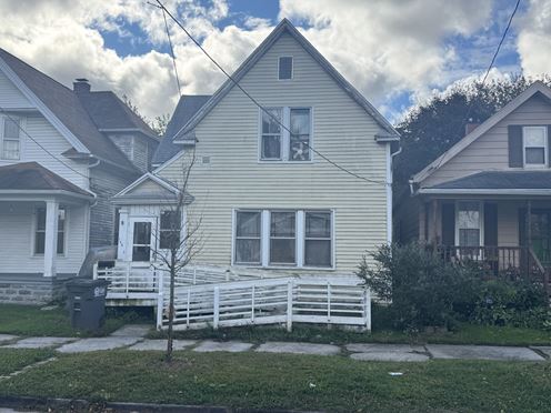 8-unit Investment Sale