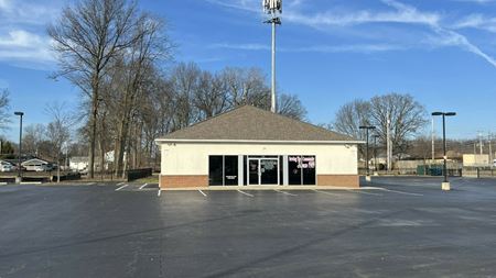 Photo of commercial space at 2380 Morse Rd in Columbus