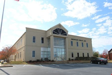 Photo of commercial space at 2305 Lakeland Drive in Flowood