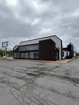 Freestanding Former Restaurant