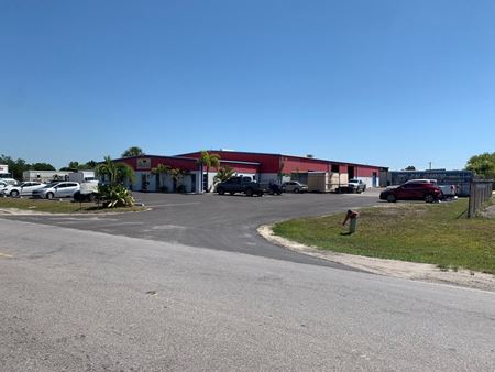 2201 Rockfill Road - Fort Myers