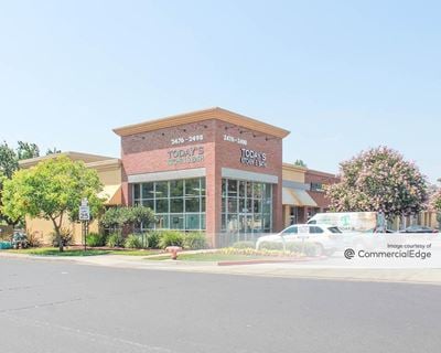 Kitty Hawk Plaza