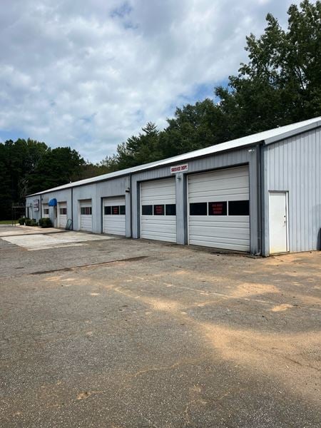 Photo of commercial space at 880 and NPA Rutherfordton Hwy in Chesnee