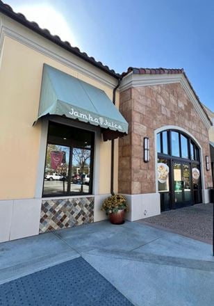 2505 Palomar Airport Rd