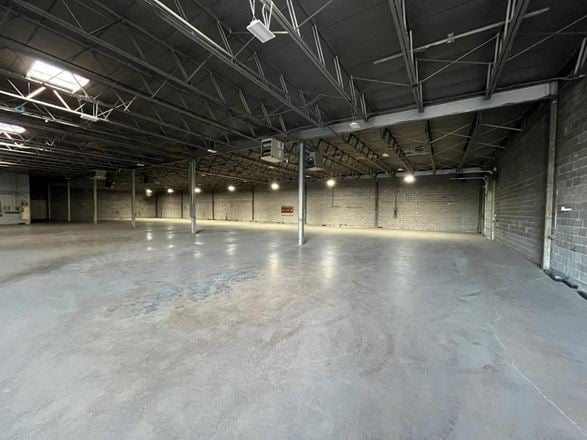 1160 N Great Southwest Pkwy