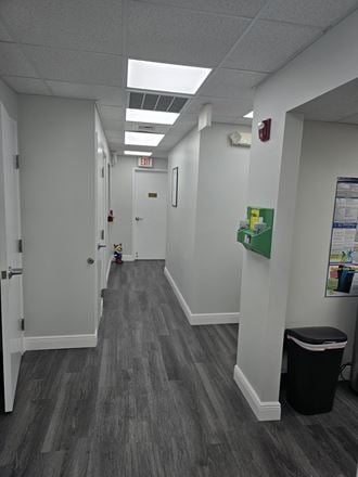 Vonderburg Office Suite