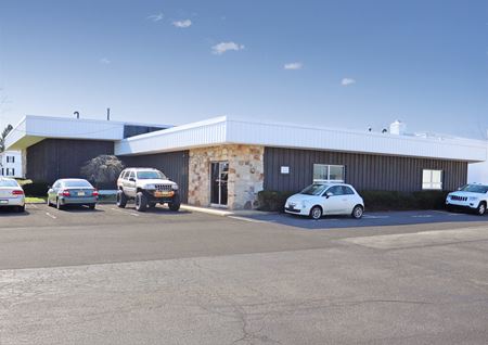 Photo of commercial space at 2601-2603 River Road in Cinnaminson