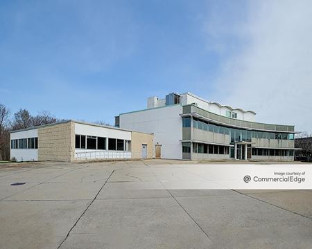 Photo of commercial space at 3008 Monticello Blvd in Cleveland Heights