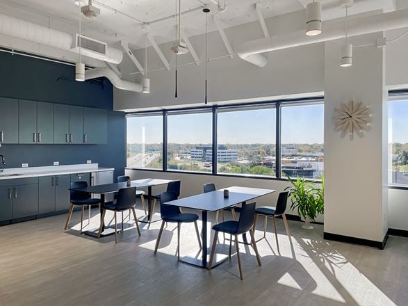 Regus - Westmont - Oakmont Plaza Drive