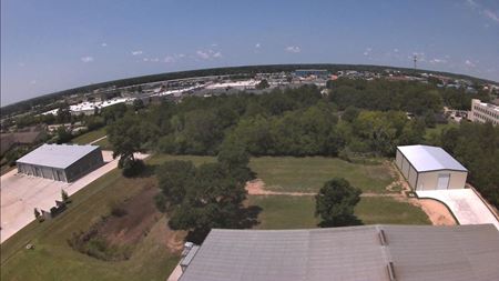 1.36 Acres of Land in Tomball - Tomball