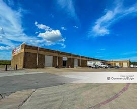 4900 Preston