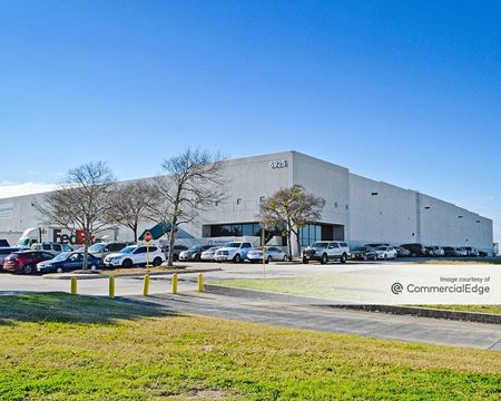 Photo of commercial space at 5925 Tri County Pkwy in Schertz