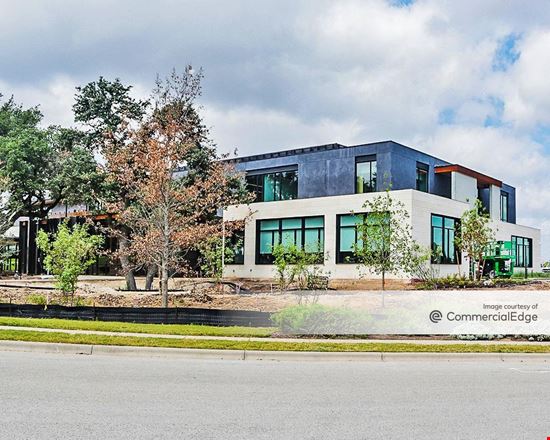 The Artisan at James Avery Plaza