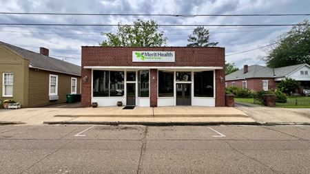 Photo of commercial space at 126 West Main Street in Raymond